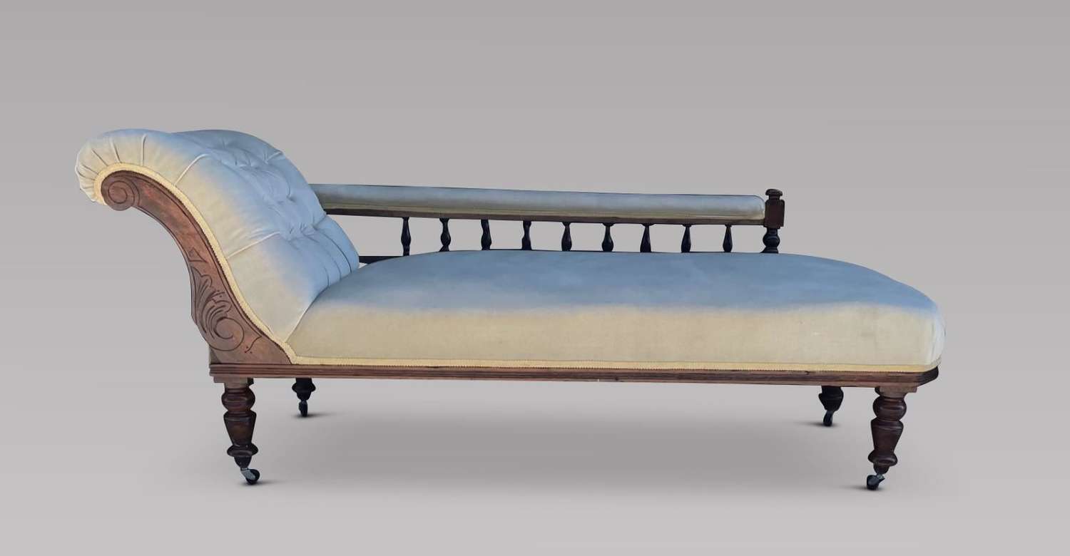 19th Century Mahogany Chaise Longue