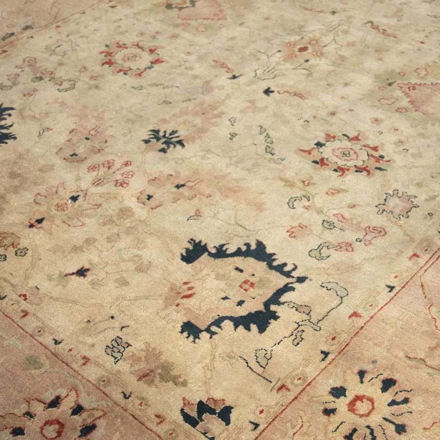 Attractive Vintage Indian Carpet
