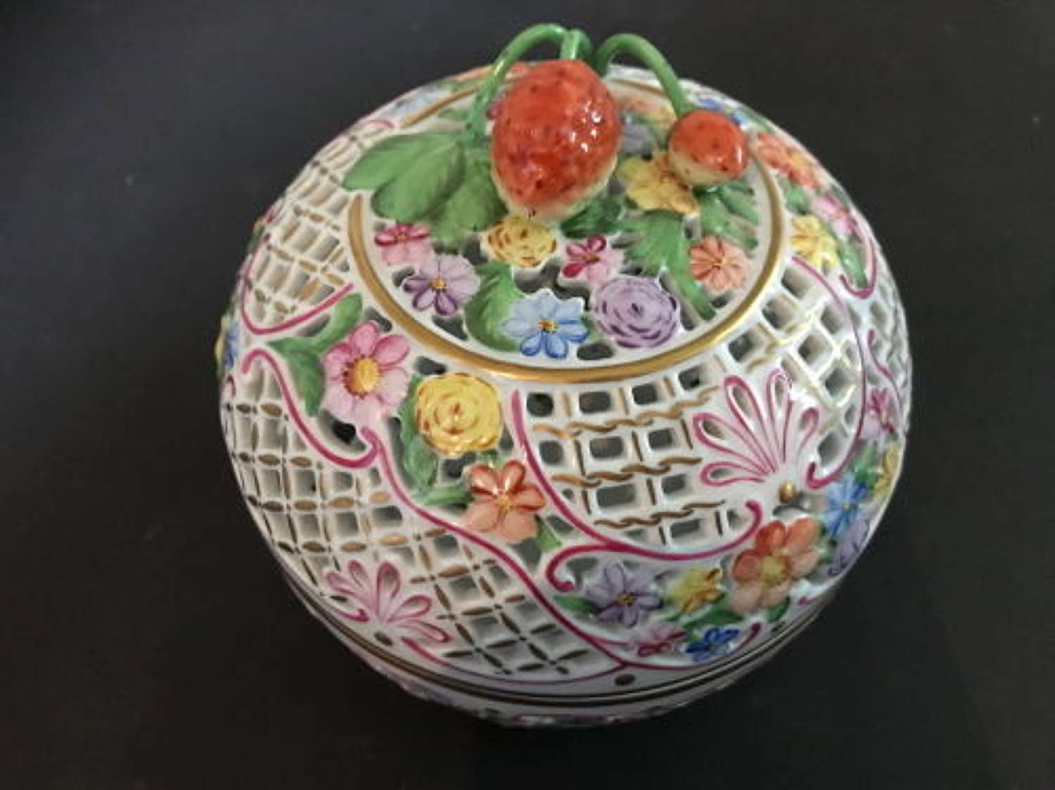 Very Attractive Herend Porcelain Bowl %26 Cover