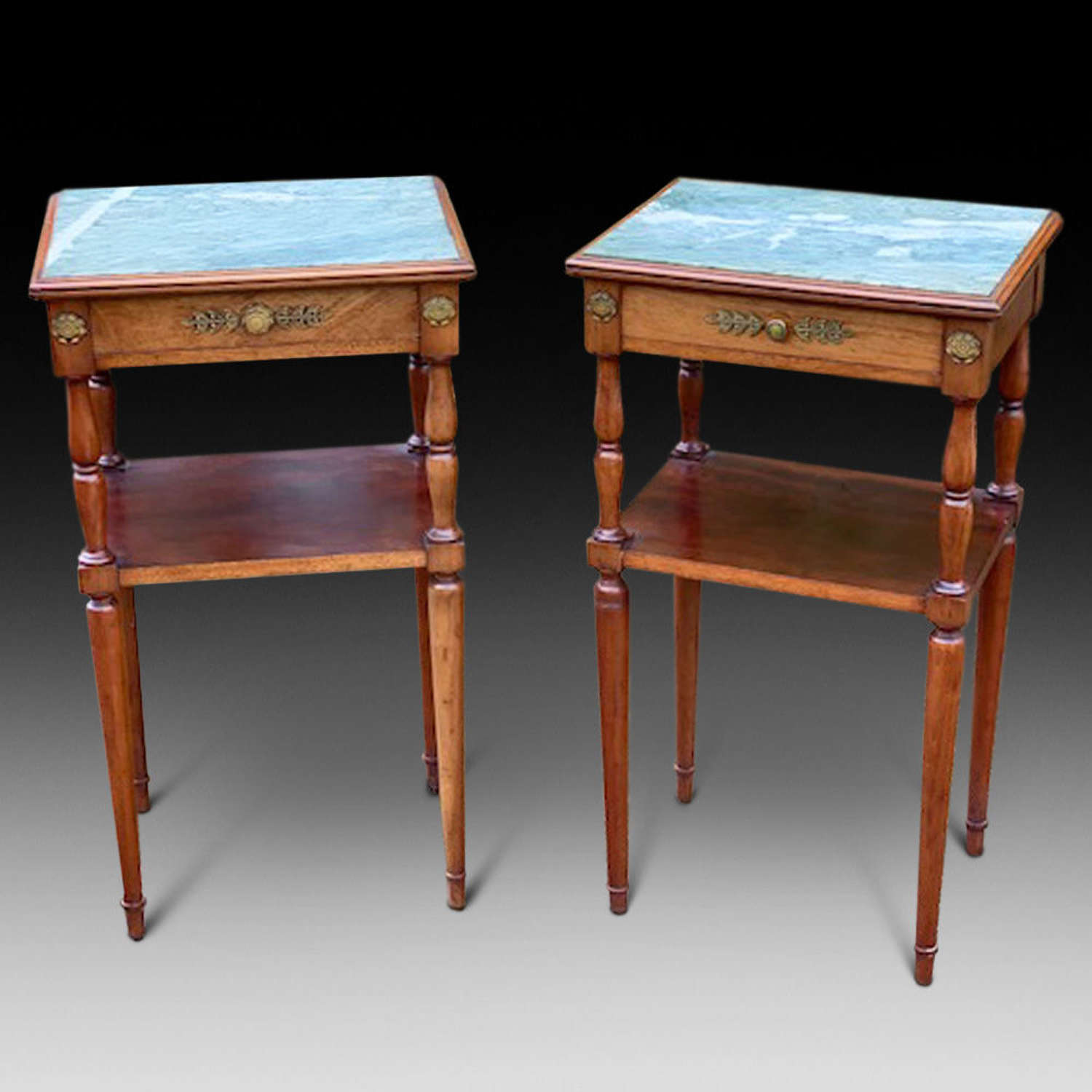 Elegant Pair of Mahogany Side Tables c.1900-1910