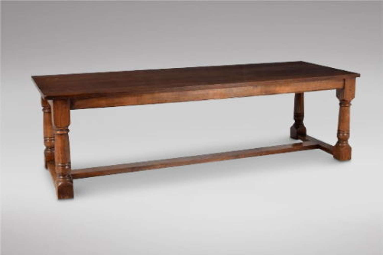 Good Sized Oak Refectory / Dining Table
