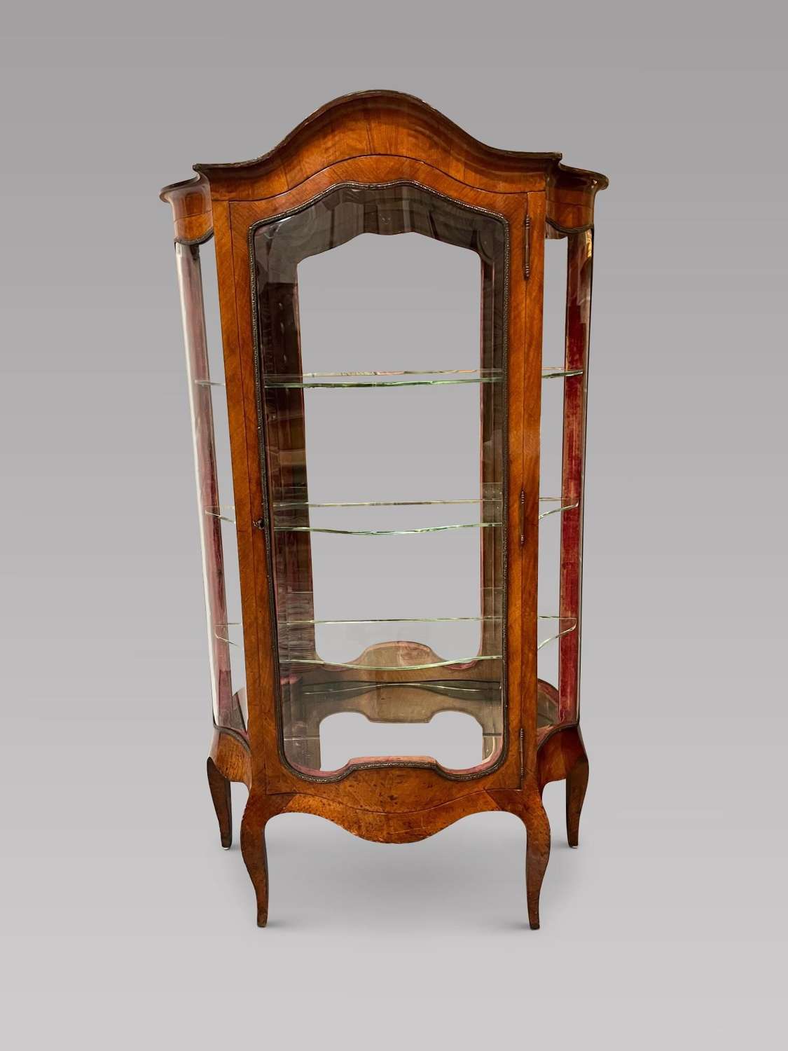 French 19th Century Kingwood Serpentine Vitrine Display Cabinet