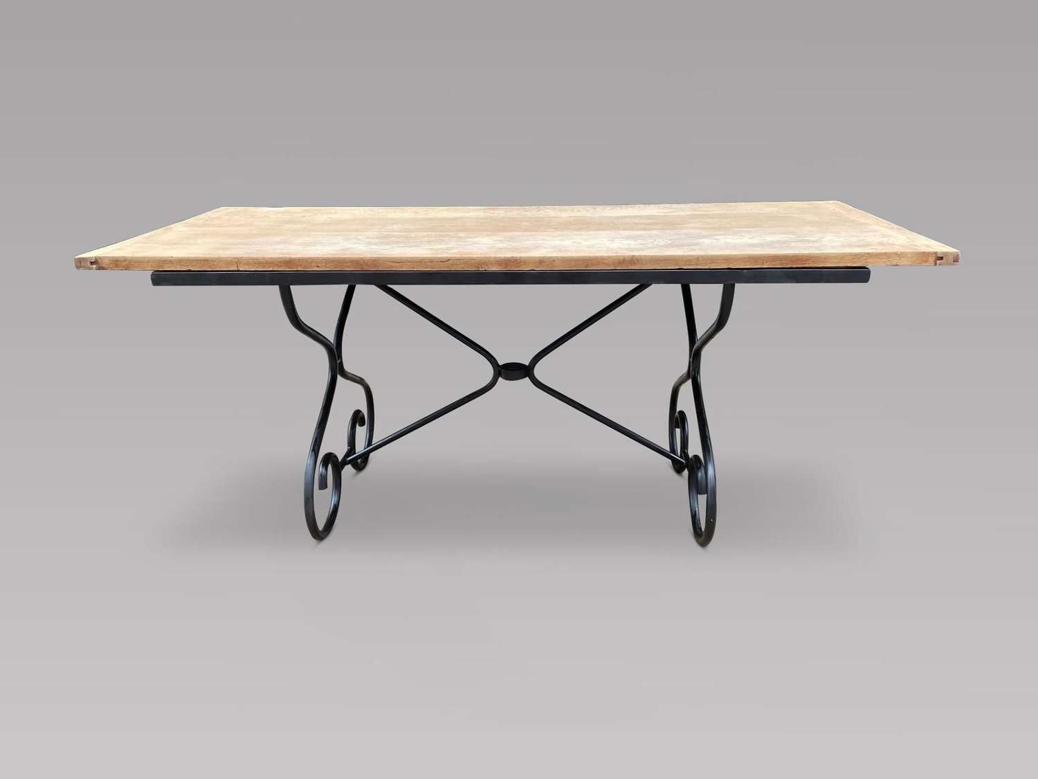 Attractive Modeled Steel Framed Table
