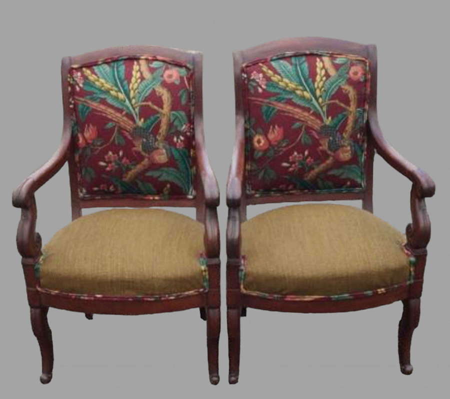 A Pair of Early 19thc Mahogany Chairs