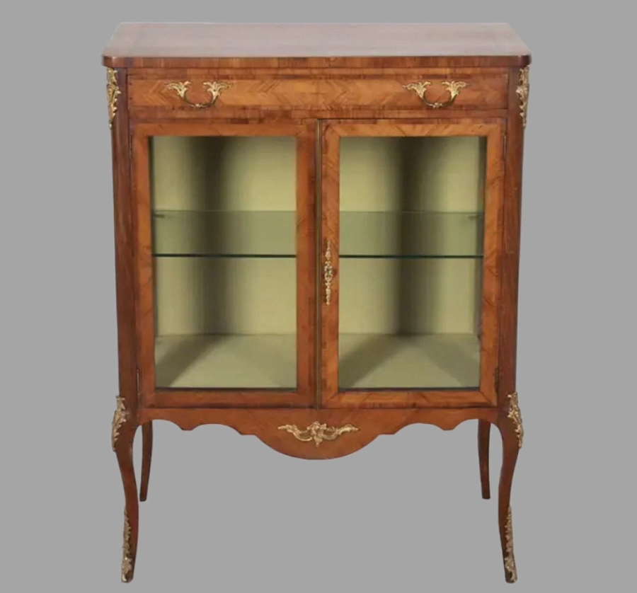 A 19thc Kingwood Cabinet