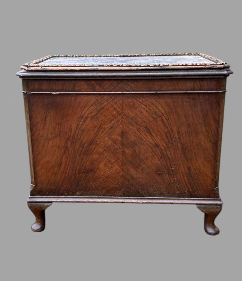 An Attractive Walnut Veneered Box
