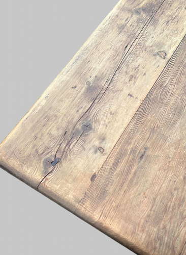 A Rustic Medium Sized Pine c1900 Farmhouse Table
