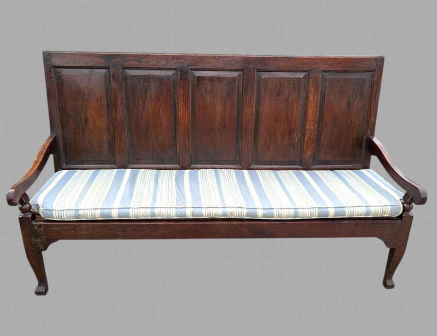 An C18th Georgian Five-Panelled Oak Settle