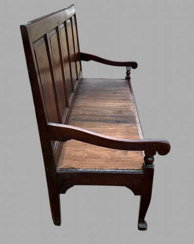 An C18th Georgian Five-Panelled Oak Settle