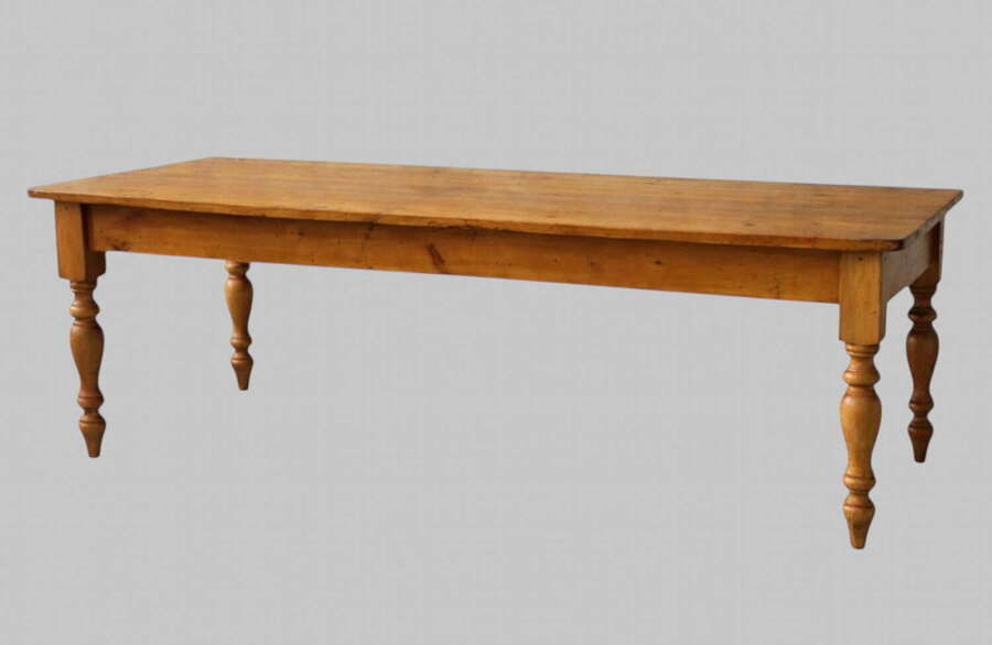 A large Sized Pine Farmhouse/Dining Table