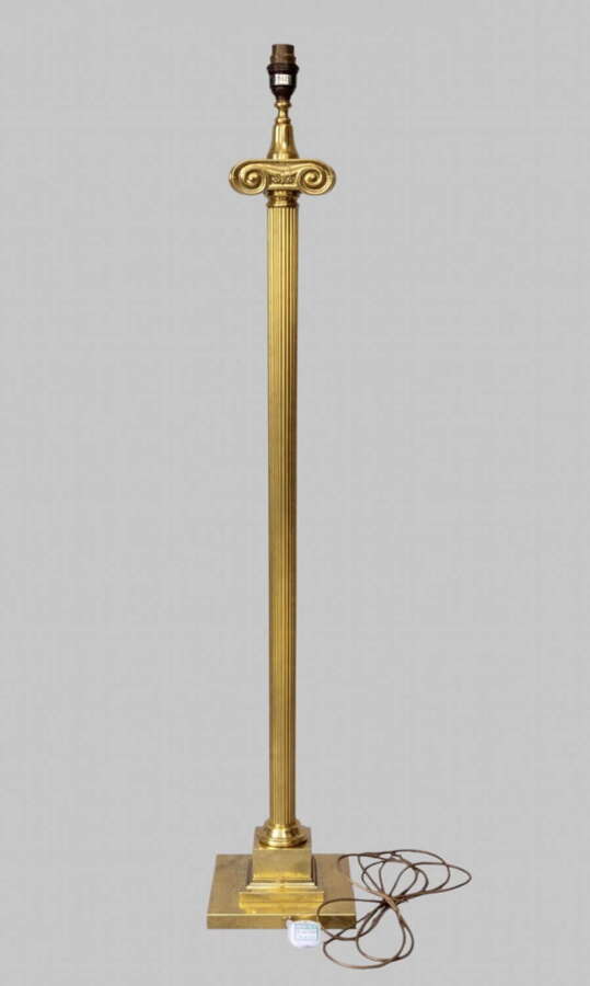 Heavy Brass Corinthian Style Standard Lamp &ndash; Fluted Column &ndash; PAT Tested